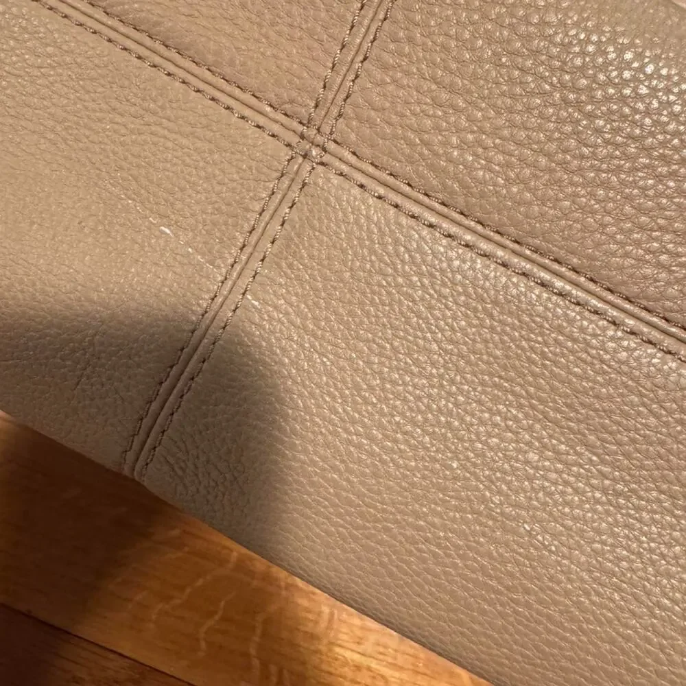 Michael Kors Tan Pebbled Leather Shoulder Bag Handbag